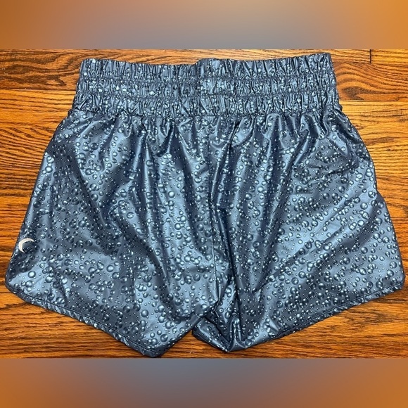 ZYA Active Shorts Womens Medium
Blue Steel Bubbles Hi Rise Bomber Shorts - Picture 5 of 6